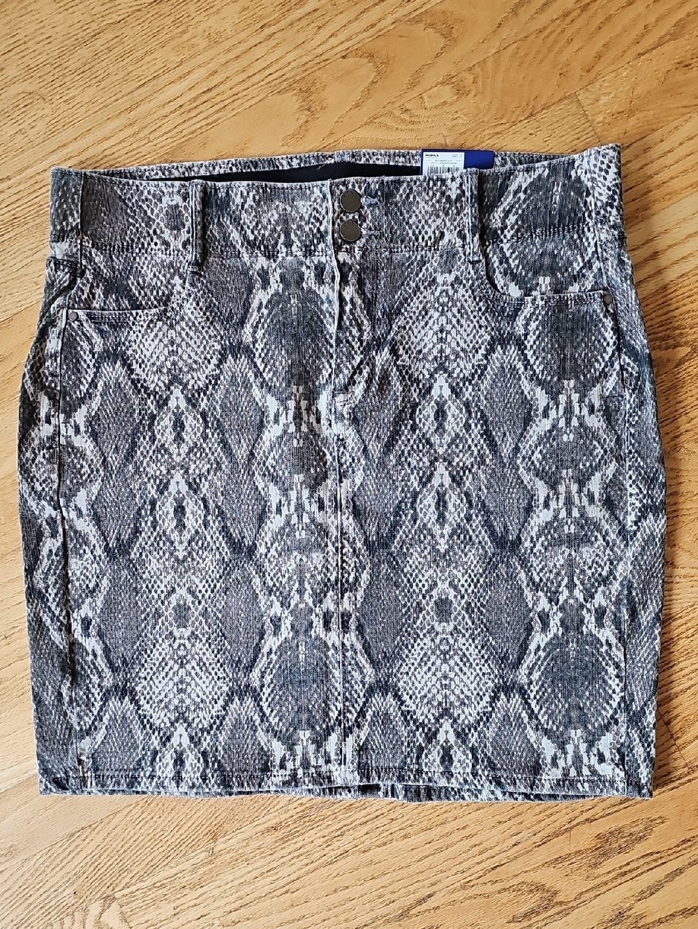 Apt. 9 Skirt
